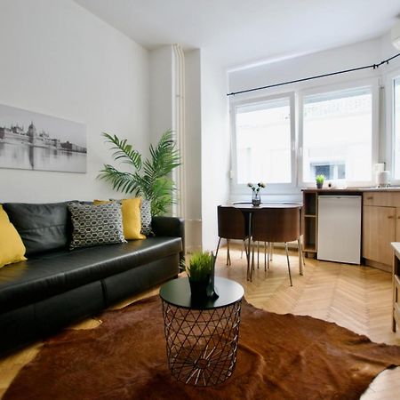 Standard Apartment By Hi5 - Petofi 12 Budapeszt Zewnętrze zdjęcie