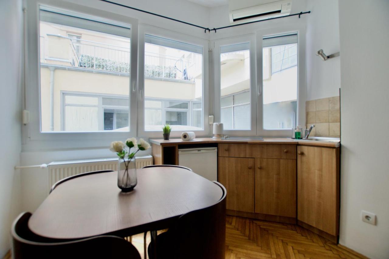 Standard Apartment By Hi5 - Petofi 12 Budapeszt Zewnętrze zdjęcie